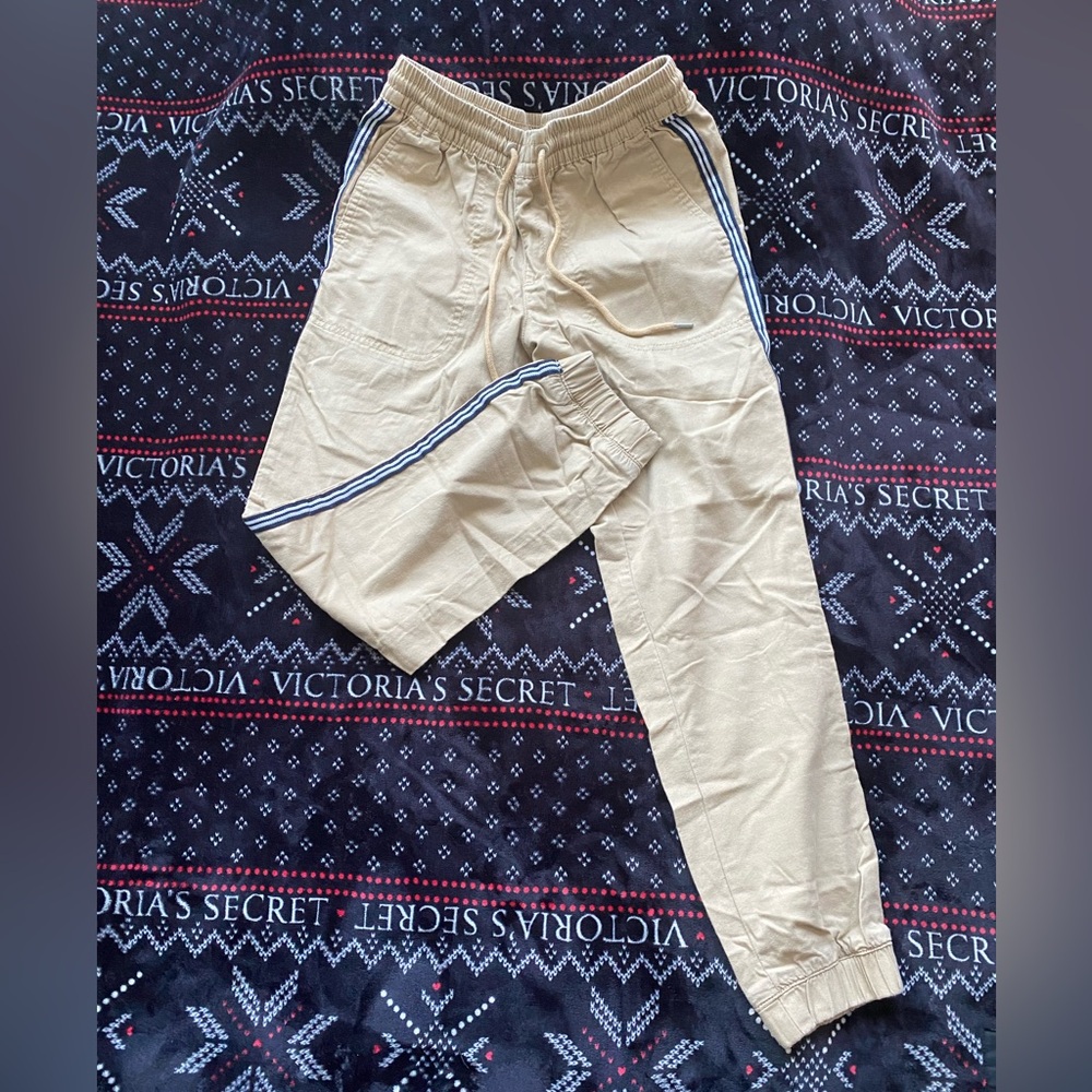 Nautica Cream Sweatpants with Drawstring and Relaxed Fit